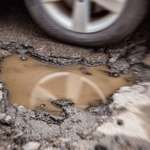 Read more about the article What to do if you hit a pothole