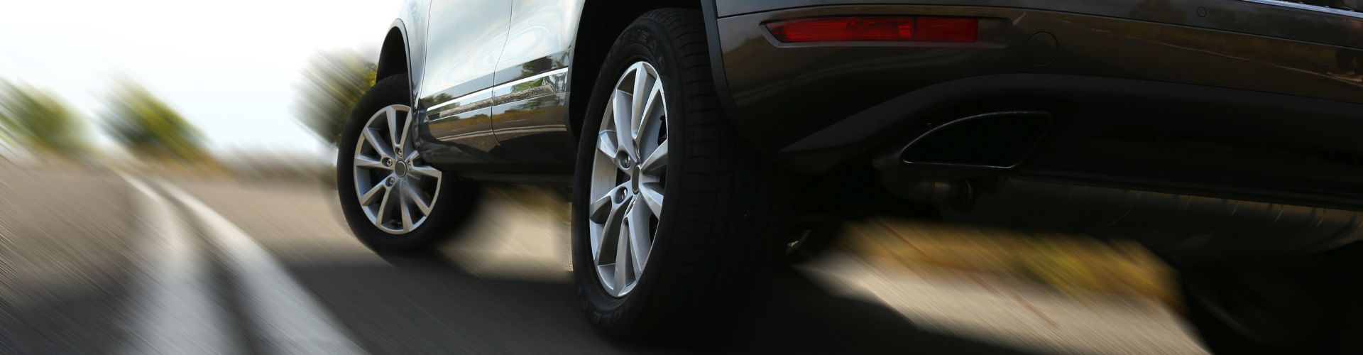 What factors affect your stopping distance